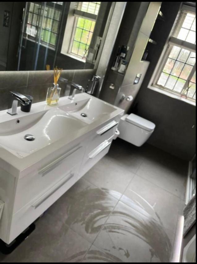Wandworth, South London Deluxe King Room 2 Екстериор снимка