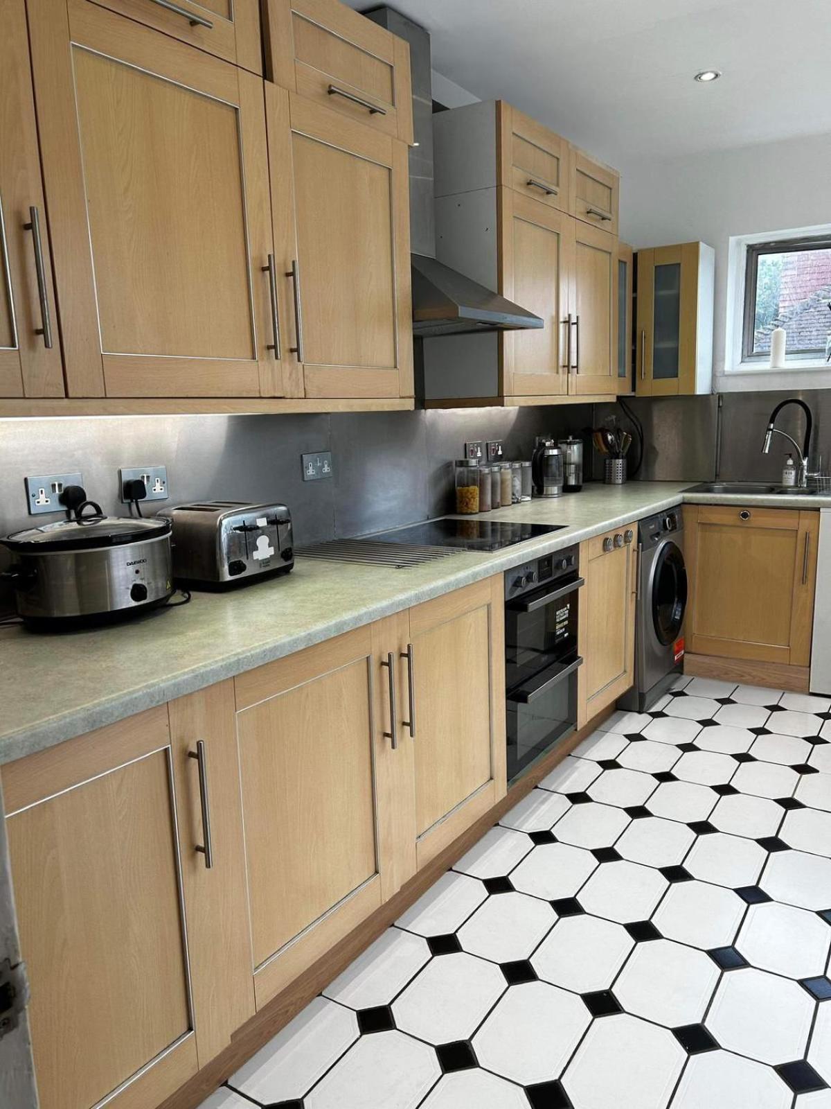 Wandworth, South London Deluxe King Room 2 Екстериор снимка